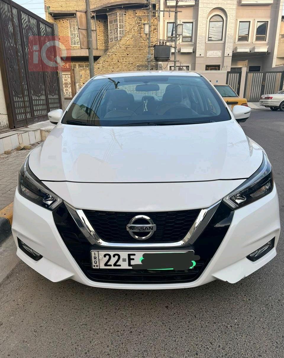 نیسان سەنی